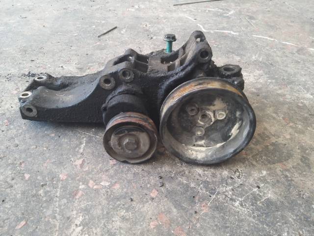 VOLKSWAGEN POLO ÇIKMA ORJİNAL ŞARJ VE KOMPROSÖR AYAĞI 1997-2000